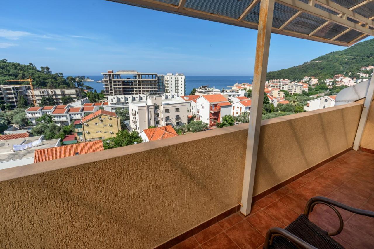 Apartments Pod Lozom With Seaview Petrovac Phòng bức ảnh