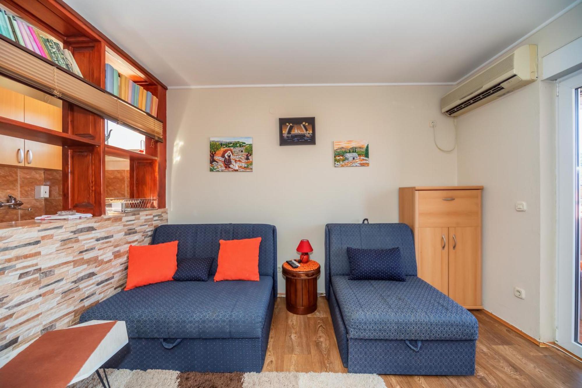 Apartments Pod Lozom With Seaview Petrovac Phòng bức ảnh